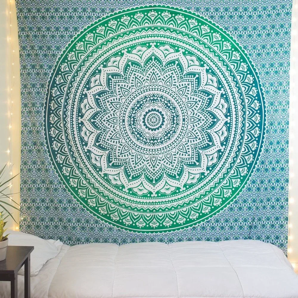 Queen Size Tapestry & Two Bed Pillow Covers SET Green Teal Blue NEW